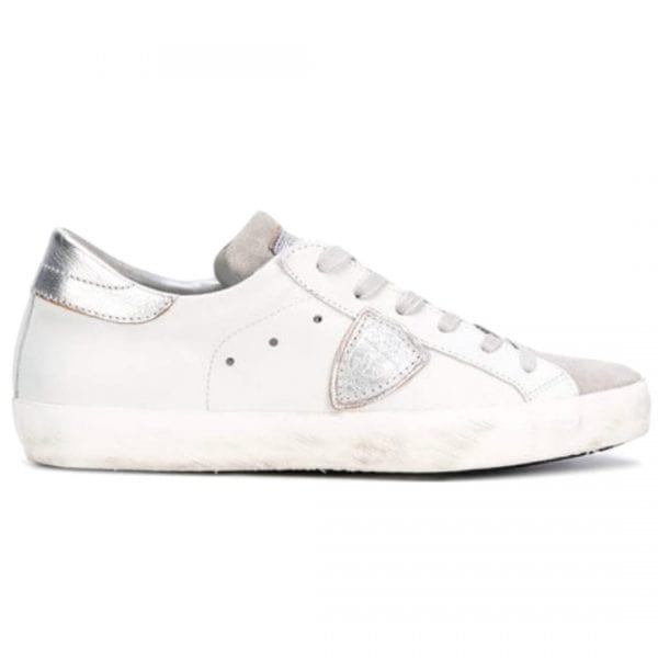 BEST WHITE SNEAKERS
