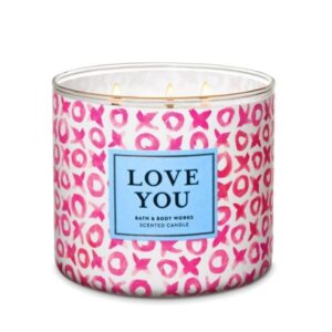 Bath & Body Works – Love You Candle