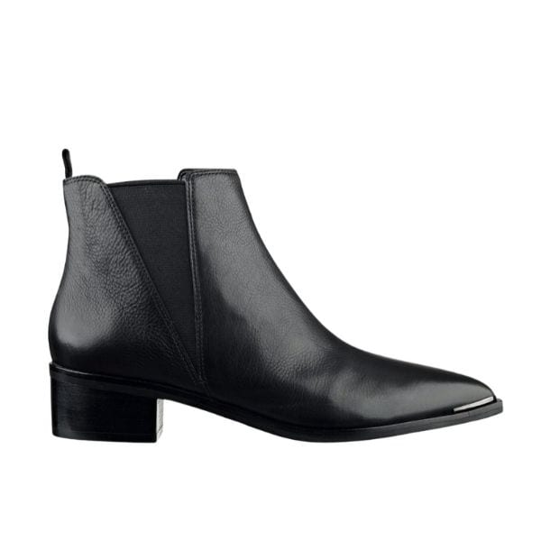 Marc Fisher LTD Yale Pointy Toe Chelsea Boot