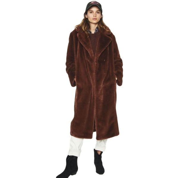 SHOP LOCAL QUEENSTOWN - SOCIAL Clothing & Co