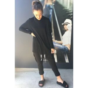 OBI BLACK MERINO TURTLE NECK