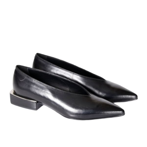 VIC MATIE ESME VIC ESME