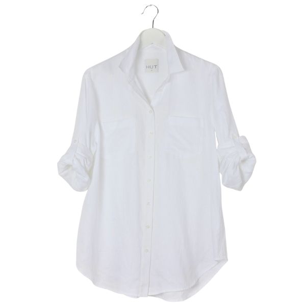 White Boyfriend Linen Shirt Outfit HUT