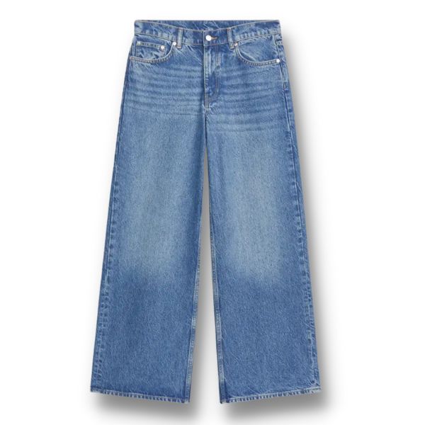 Wardrobe Essentials Effortless Style - ARKET Cloud Jeans
