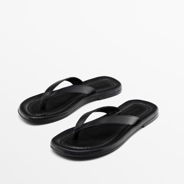 stylish minimalist flip flops