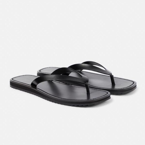 stylish minimalist flip flops